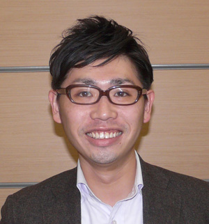 岩邊 久幸 氏